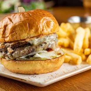 Double Griddle Burger at State and Lake Chicago Tavern