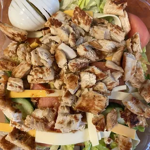 Grilled chicken salad