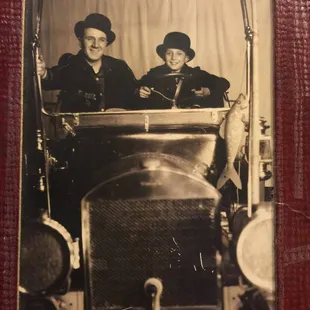 ramen and noodles, interior