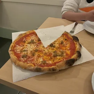 The &quot;Kids pie&quot; is a full size pizza!