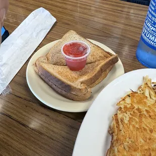 Wheat toast w/ homemade jam