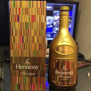 LIMITED EDITIONS BOTTLES                                          Each one of them have its own number