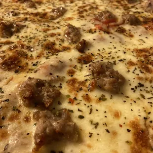 Sausage pizza
