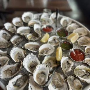 oysters, mussels, shellfish, food, oysters and mussels