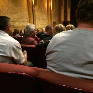 Ppl enjoying prior to show