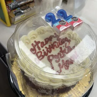 Red velvet cake