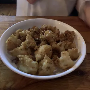 Cauliflower: Tempura battered- Honey Garlic Sauce- Togarashi