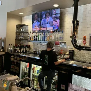 ramen and noodles, interior