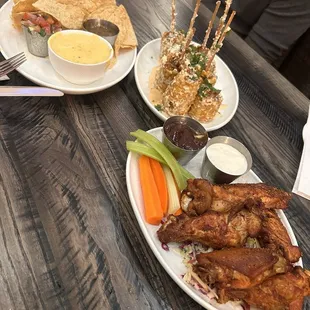 Wings, corn and cheese dip