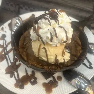 Chocolate Chip Skillet Cookie