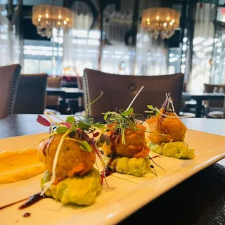 Maryland Style Mini Crab Cake Bites