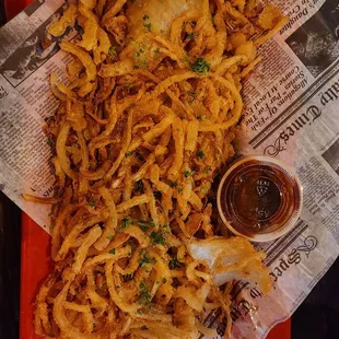 Hackney Half Loaf,  yummy onion straw appetizer, I ended up mixing the ranch and BBQ, this was a good starter for 3 guest.