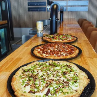 food, pizza
