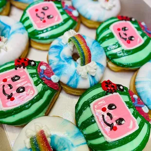 dough desserts, food, donuts