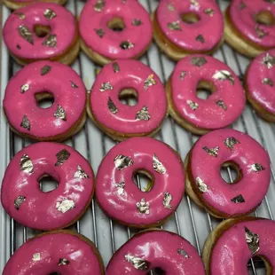 food, dough desserts, donuts