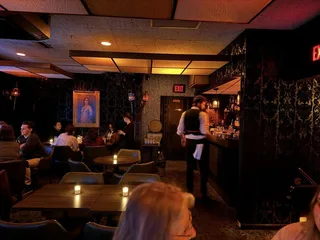 Bryant's Cocktail Lounge