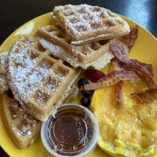 I got the Cornbread waffle , bacon, cheese eggs