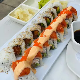 Spicy Salmon Avocado Roll &amp; Fantasy Roll ~