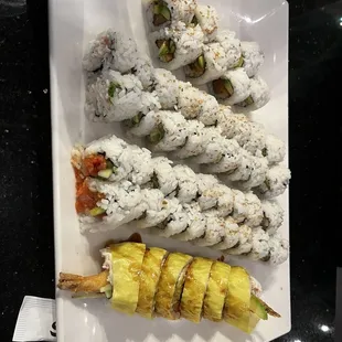 sushi, sushi and sashimi, sashimi, food