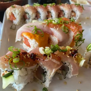 Spicy Yellowtail Roll