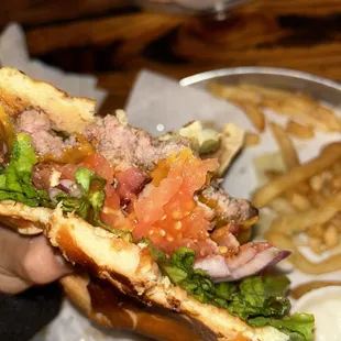 cheddar-Cheeseburger w bacon