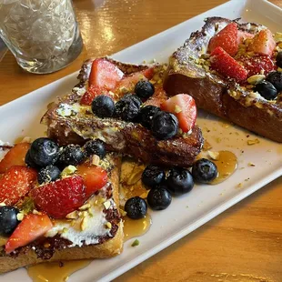 Honey ricotta French toast