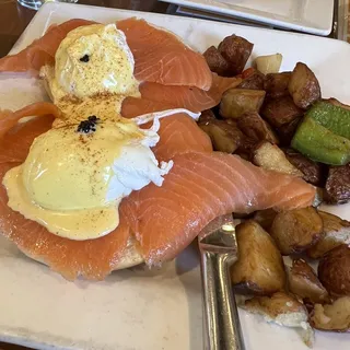 Smoked Salmon on Bagel Benedict