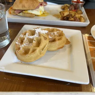 Mini Waffles (2)