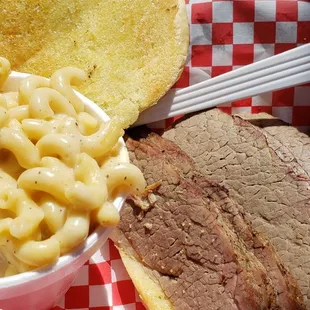 Brisket sandwich with mac n cheese.