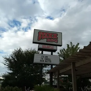 It's okay to smell their butts.