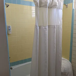 Bathroom shower/tub