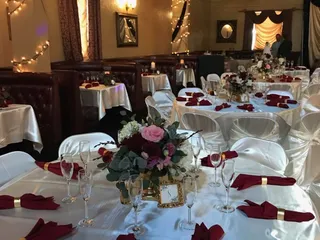 Memories Dinner & Dancing