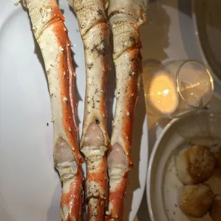 Iced Norwegian King Crab Legs**