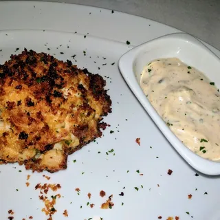 Maryland Style Lump Crab Cakes*