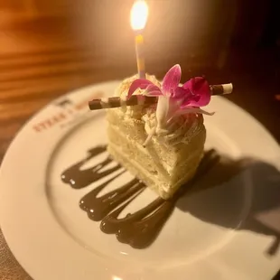 Vanilla cream cake