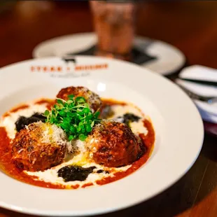 Steak &amp; Bourbon Meatballs