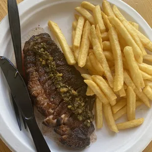 Picahna &amp; fries w/chimichurri