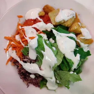Side salad with ranch