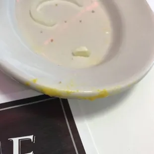 Mustard smeared on the &quot;fresh&quot; plate