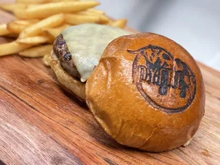 Dyfre's Burger