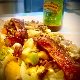 A Sandwich always tastes better with bacon.