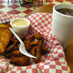 #1 steakfinger entree with drink ($7.95)