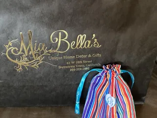 Mia Bella's Boutique