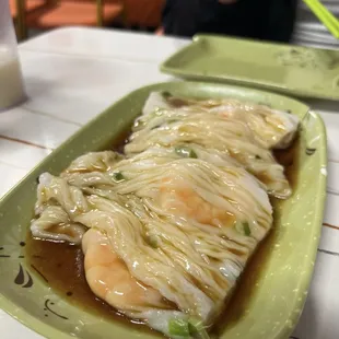 Rice Noodle Rolls