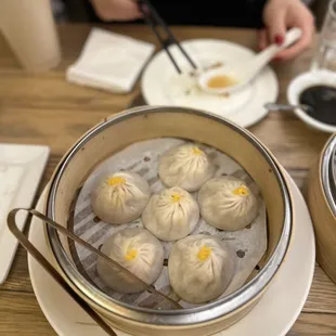 Crab Meat &amp; Pork Xiao Long Bao (6)