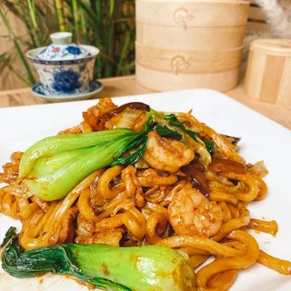 Shanghai Style Lo Mein