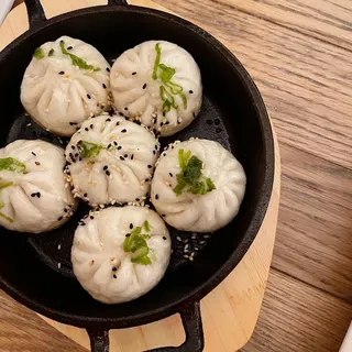 Pan Fried Pork Dumplings (6)