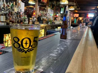 Antones Cocktail Lounge