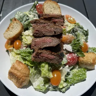 Black N Blue Steak Chop Salad