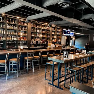 the bar and dining area